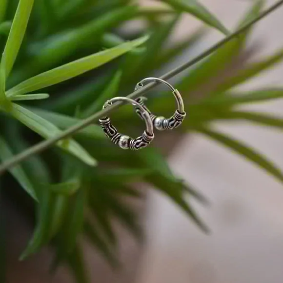 🎉 NEW‼️ STERLING SILVER BALI BALL SLEEPER EARRINGS ‼️ - Picture 4 of 5